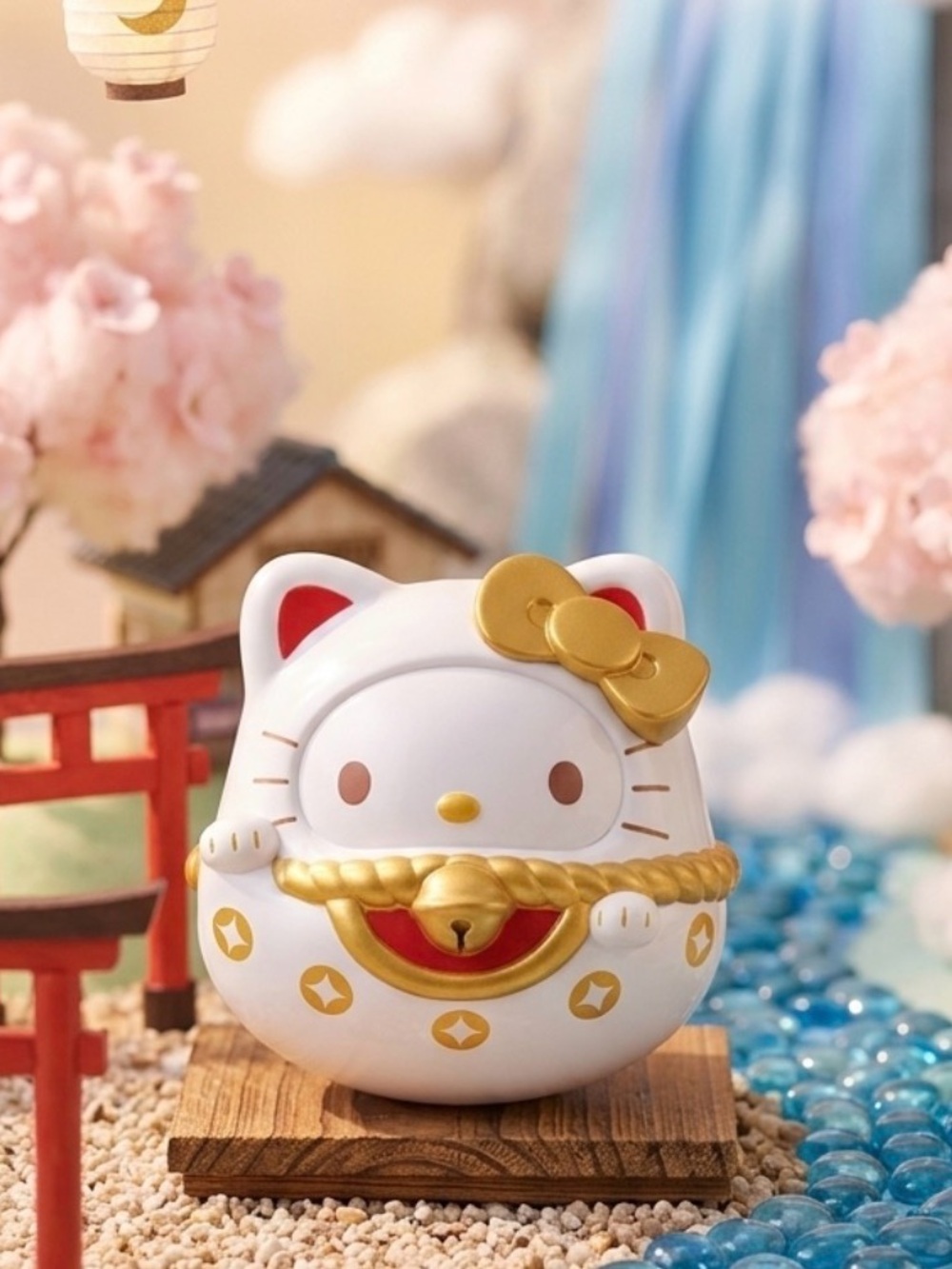Hello Kitty White and Gold Lucky Cat Series Top Toy